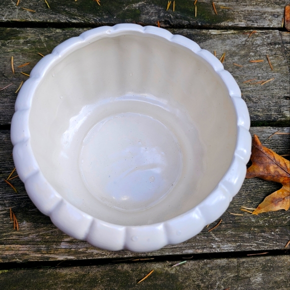 CALIFORNIA Pottery Flower Pot - Picture 2 of 4